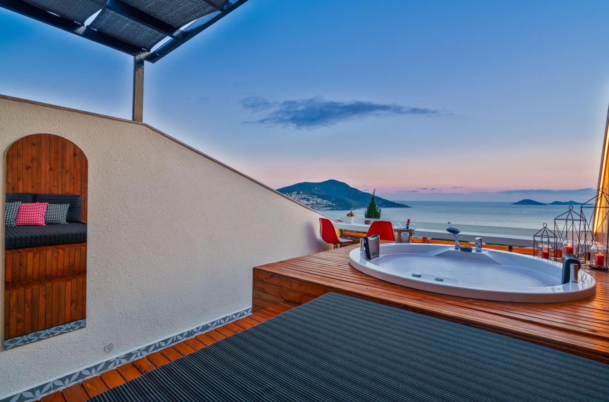 Lupia Suites Kalkan Exterior photo